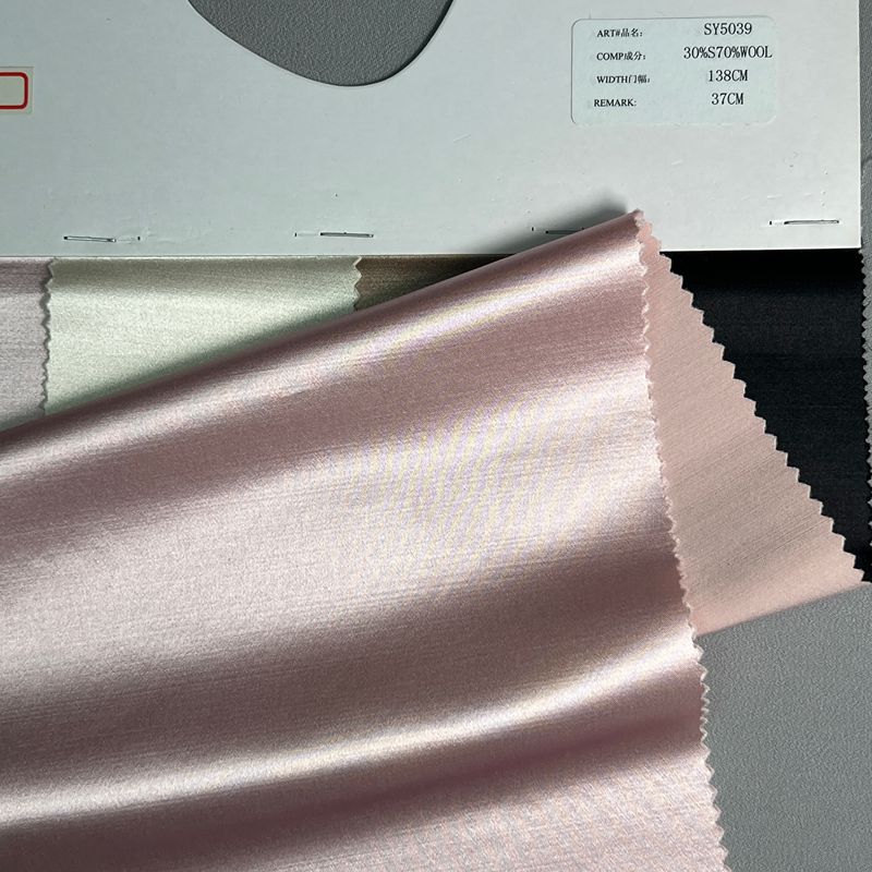      sy5039,30%silk70%wool,138cm,37mm,s/w satin,piece-dyed