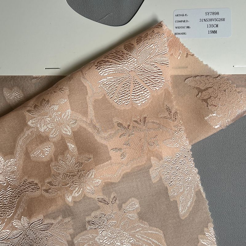 sy7898,31%silk38%viscose26%rayon5%metallic,135cm,19mm,cut-work viole,piece-dyed