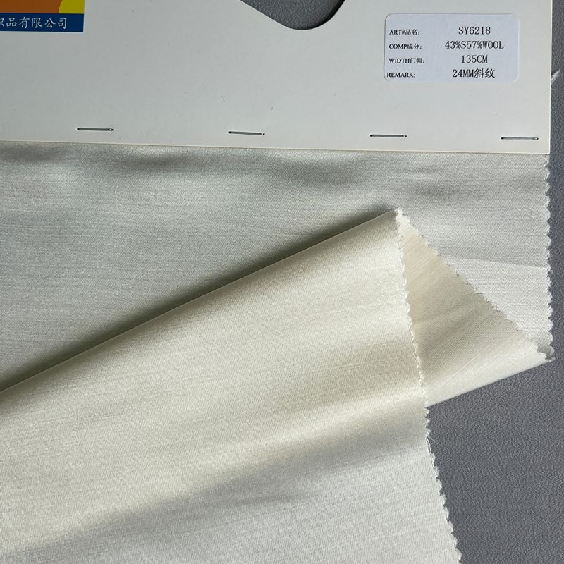 sy6218,43%silk57%wool,135cm,24mm,twill,piece-dyed