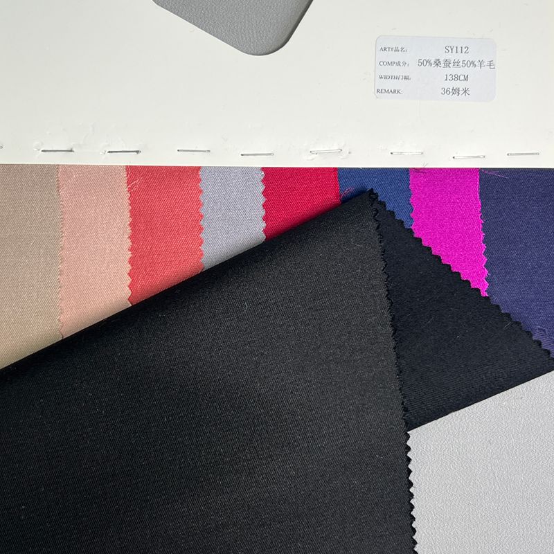 sy112,50%silk50%wool,138cm,36mm,twill,yarn-dyed